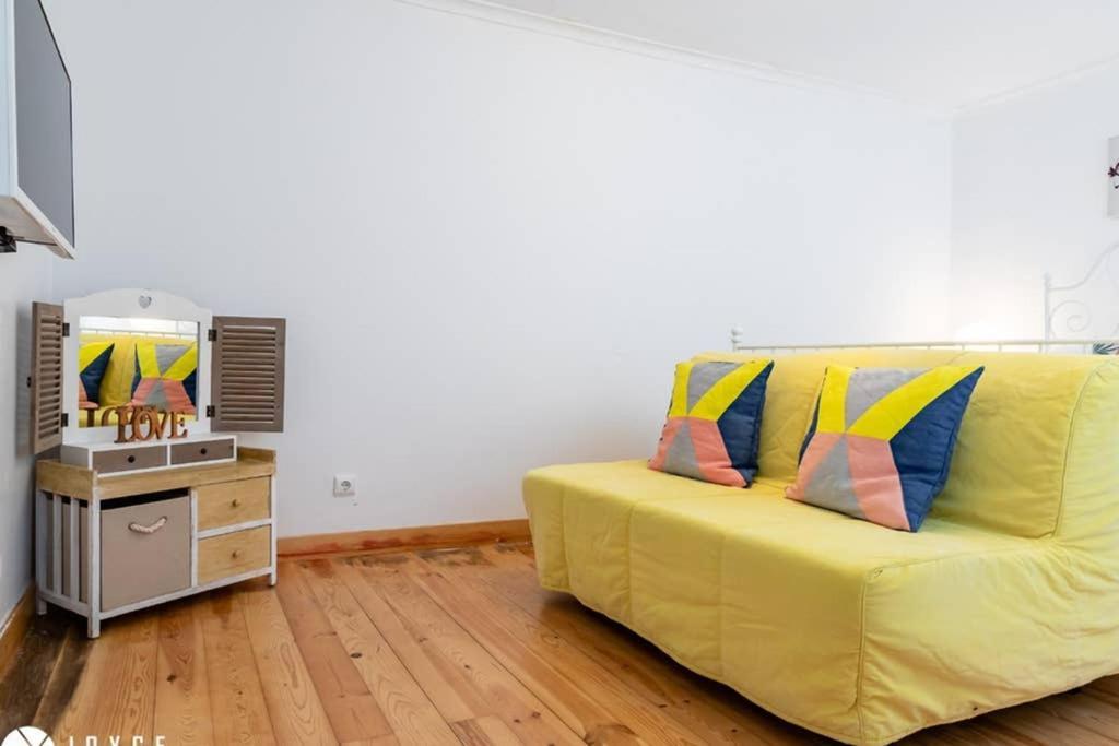 Lovelisbonapartments Cosy Apartment In Alfama Luaran gambar